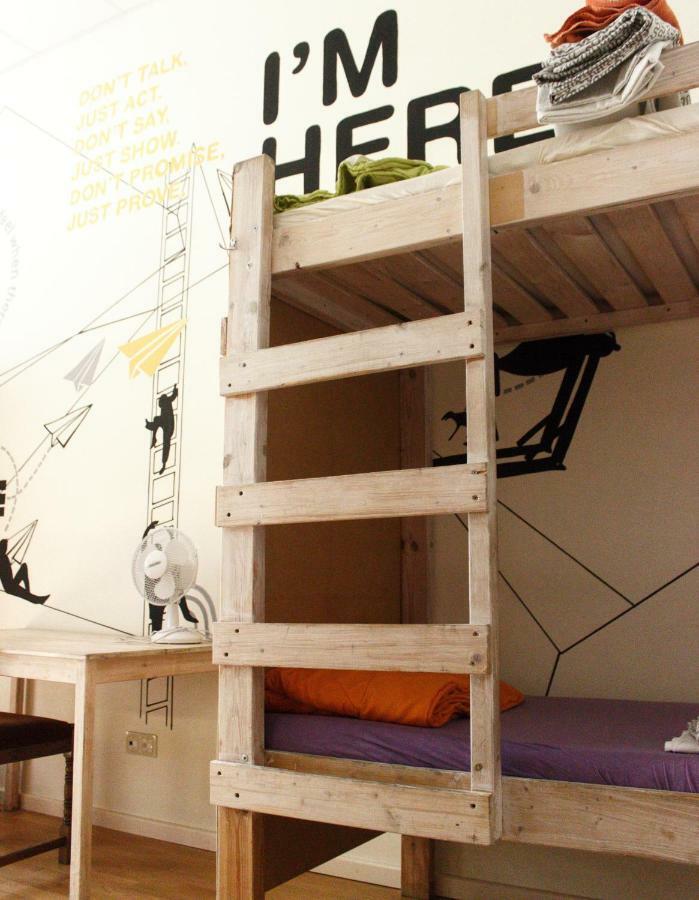 Fabrika Hostel Вільнюс Екстер'єр фото